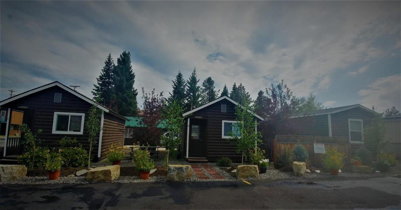 9 Bar W Cabins Запад Йеллоустон Экстерьер фото