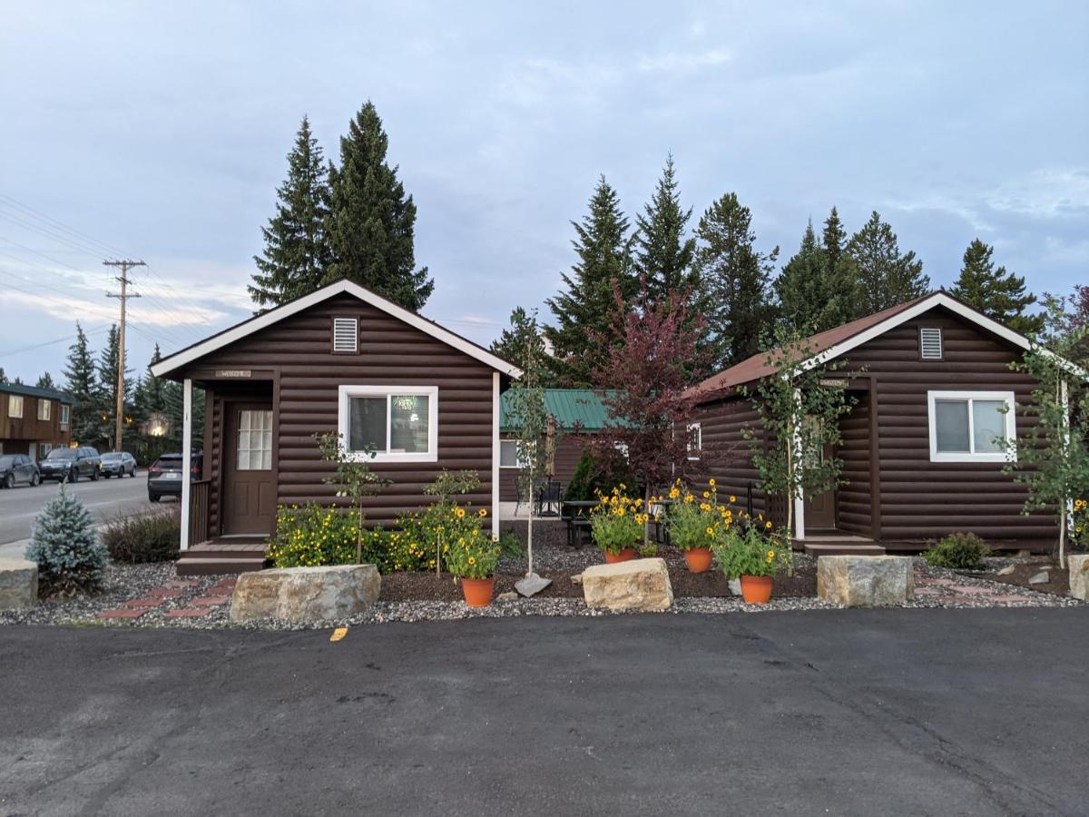 9 Bar W Cabins Запад Йеллоустон Экстерьер фото